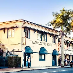 the-waterloo-bay-hotel.queenslandhotels.net/